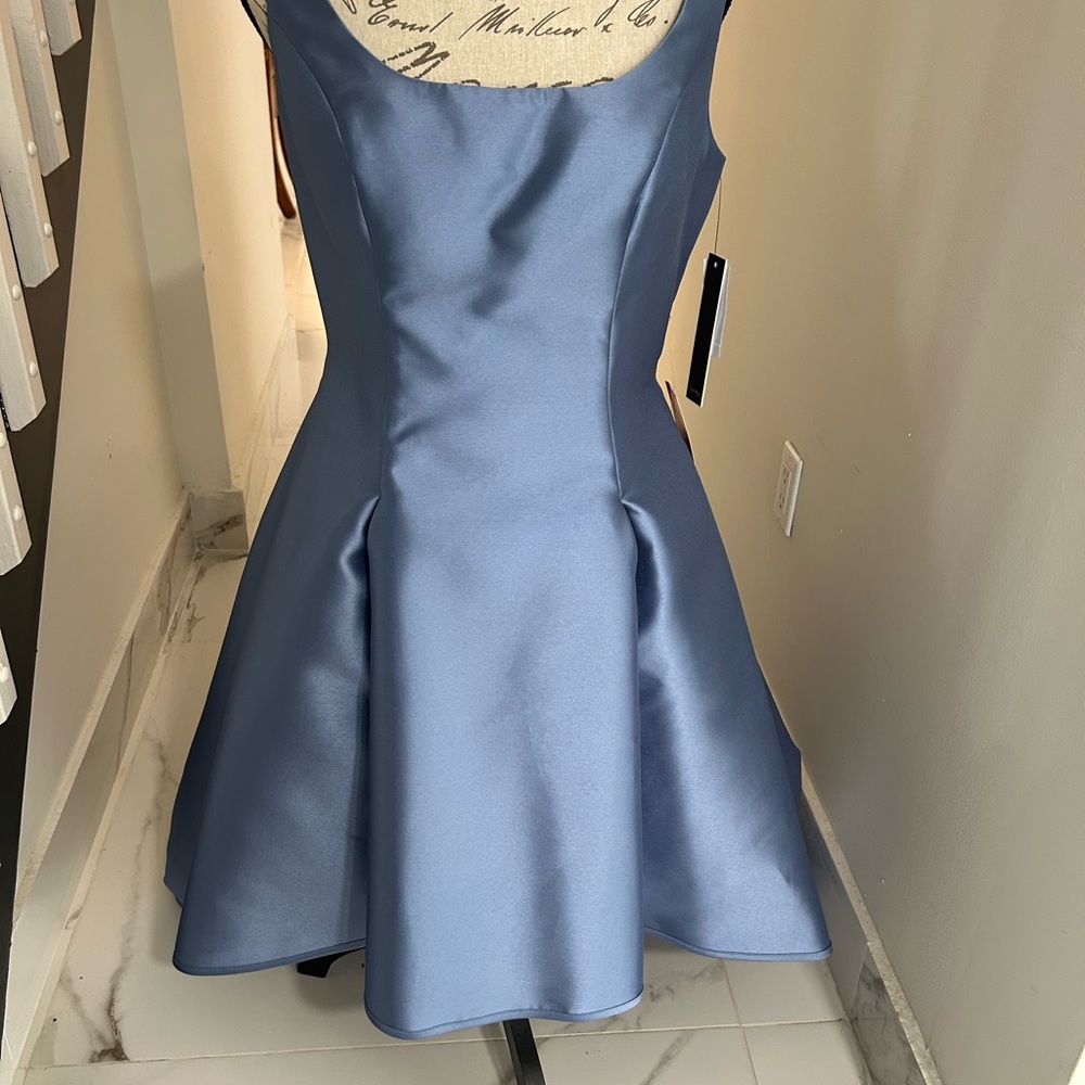 NWT Nicole Miller HighLow Mikado Sleeveless Dusty Blue Lined Satin Dress. Size 8